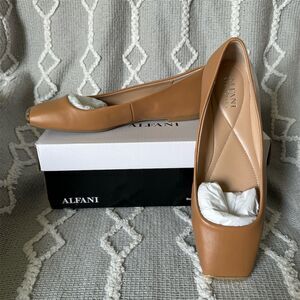 Alfani Step 'N Flex Neptoon Flats Women's Square-Toe Caramel Cushioned Footbed